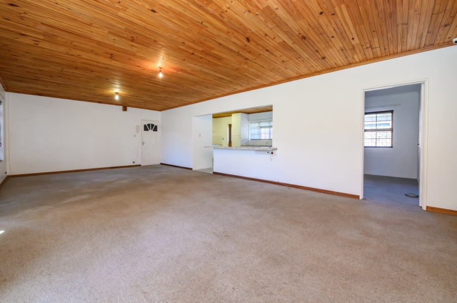 4 Bedroom Property for Sale in Charlo Eastern Cape